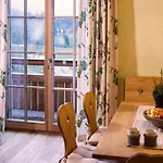 شقة Alpine Homestead