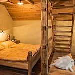 Alpine Homestead Apartment *