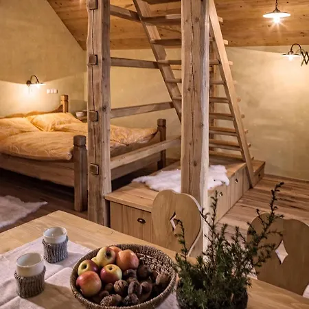 Alpine Homestead Apartment